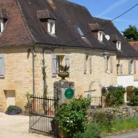 Les Milandes In By Interhome Sainte-Mondane